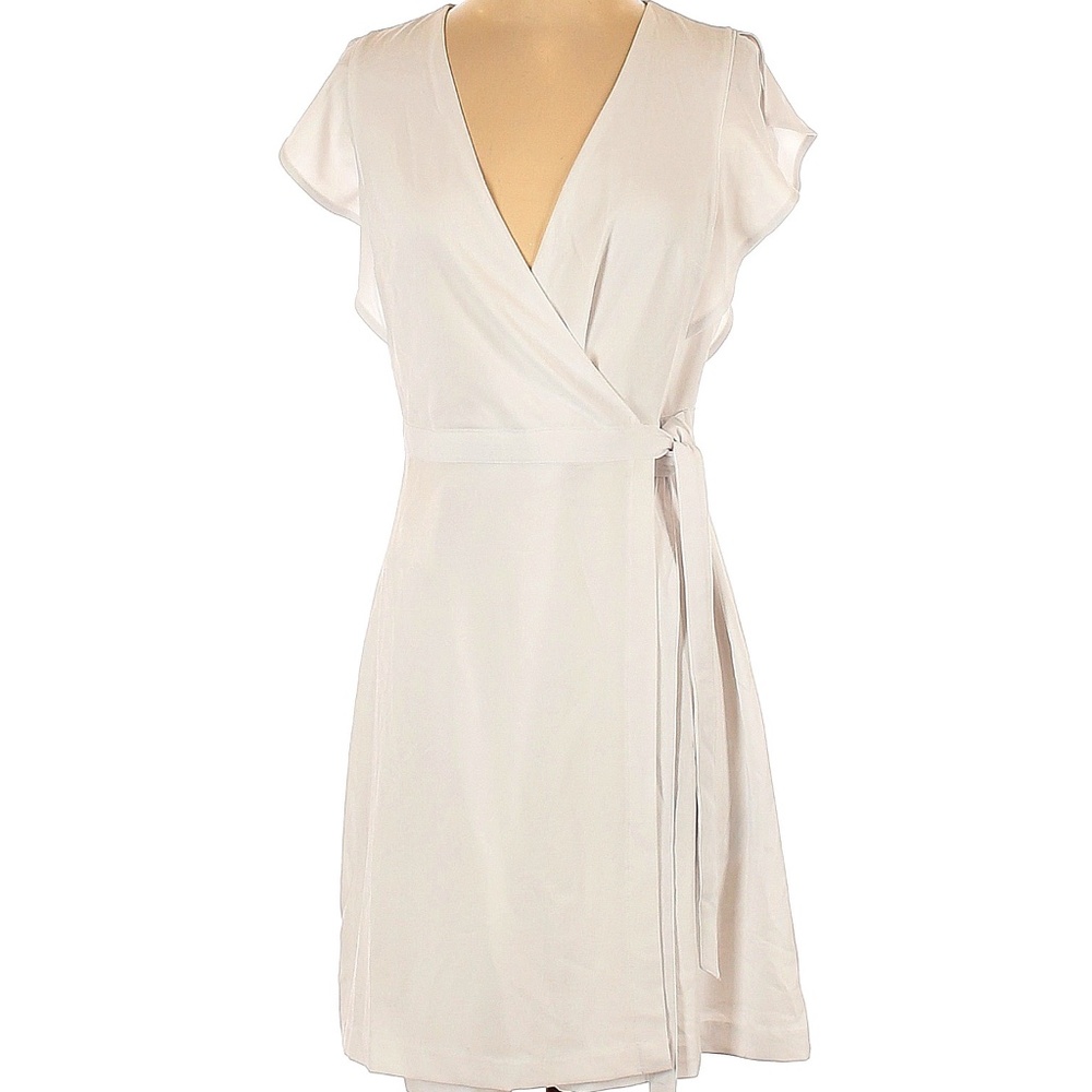 NWT Banana Republic - Summer White Wrap Dress